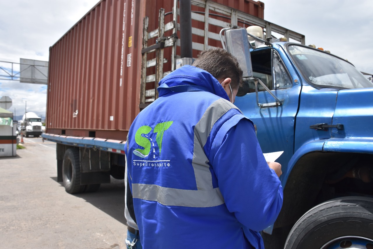 SuperTransporte sancionó a 16 empresas de transporte de carga y abrió otras 258 investigaciones por presuntos incumplimientos de las normas sobre costos eficientes de operación