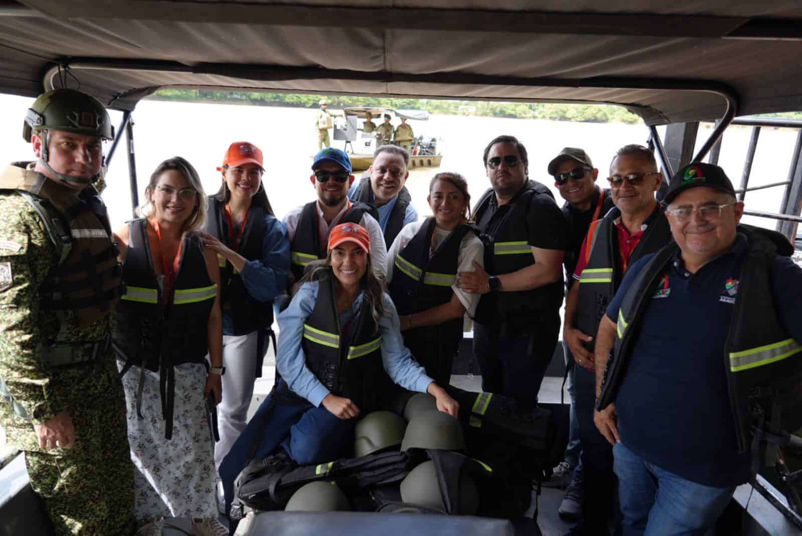 La SuperTransporte llegó a Arauca para escuchar a empresarios y usuarios, establecer estrategias con autoridades sobre seguridad vial y anunció aumento de la presencia regional en el departamento